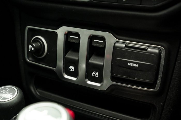 2019 Jeep Wrangler Overland