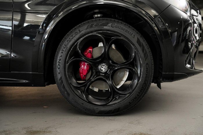 2023 Alfa Romeo Stelvio Veloce