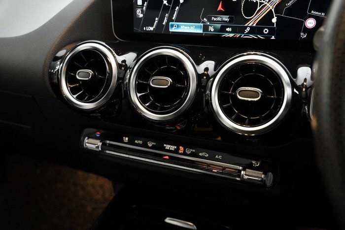 2020 Mercedes-Benz B-Class B180