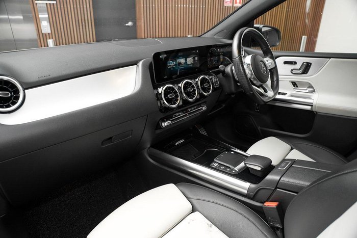 2020 Mercedes-Benz B-Class B180