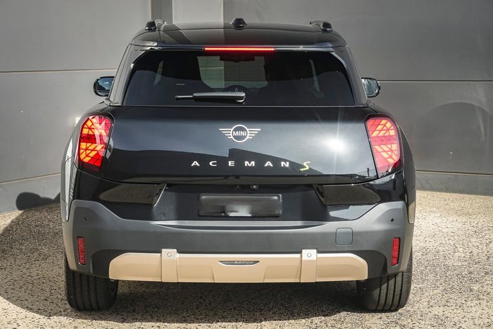 2025 MINI Aceman SE Favoured