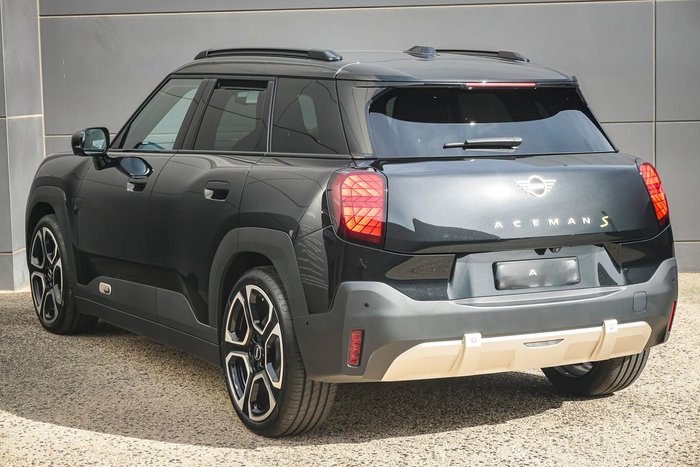 2025 MINI Aceman SE Favoured