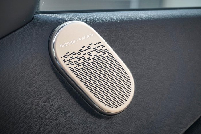 2025 MINI Aceman SE Favoured