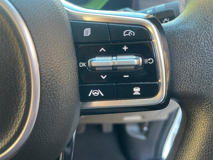 2024 Kia Carnival S