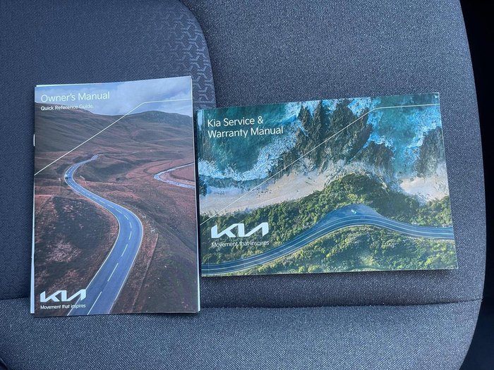 2024 Kia Carnival S
