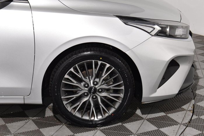 2021 Kia Cerato Sport+