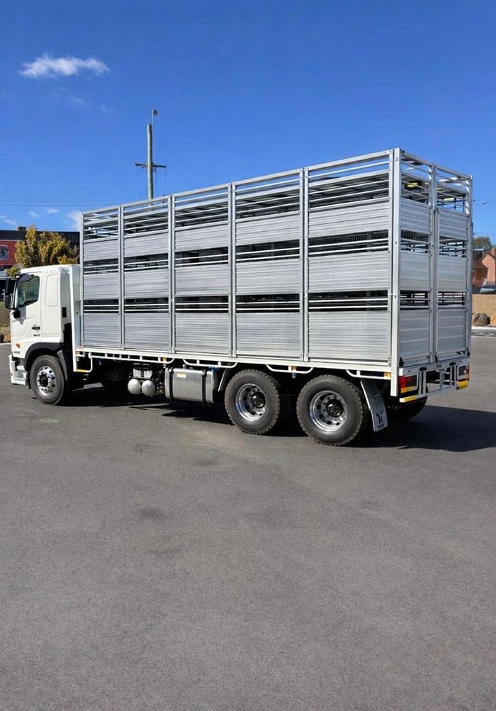 2025 Hino 700 Series White
