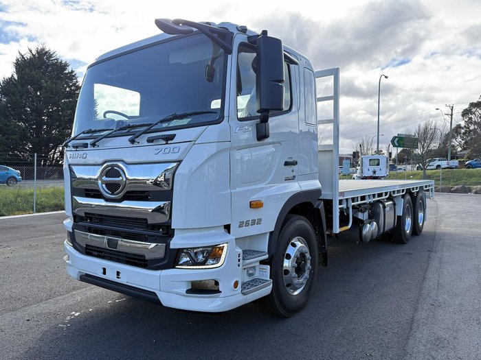 2025 Hino 700 Series