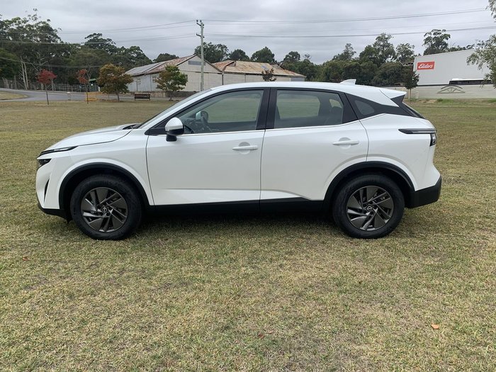 2025 Nissan QASHQAI ST J12 MY25 Pearl White