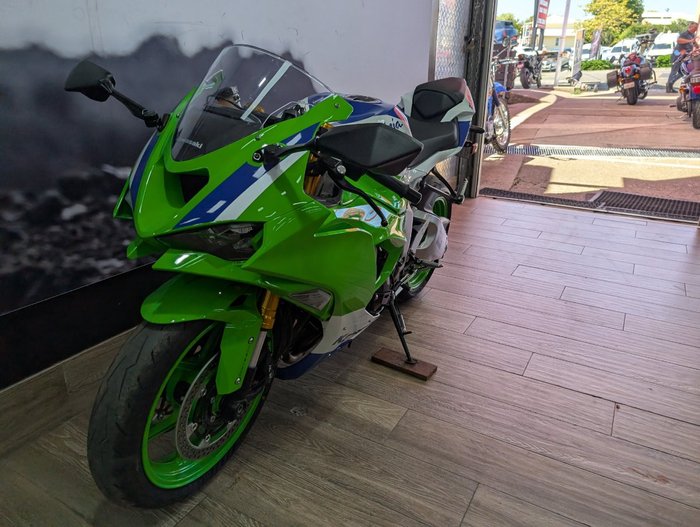 2024 Kawasaki 2024 Kawasaki 636CC NINJA ZX-6R 40th ANNIVERSARY EDITION GREEN