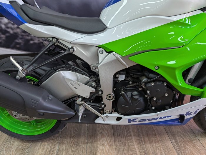 2024 Kawasaki 2024 Kawasaki 636CC NINJA ZX-6R 40th ANNIVERSARY EDITION GREEN