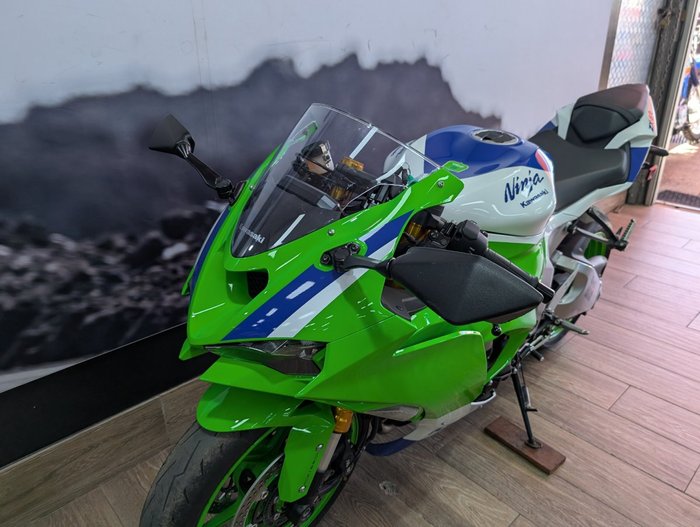 2024 Kawasaki 2024 Kawasaki 636CC NINJA ZX-6R 40th ANNIVERSARY EDITION GREEN