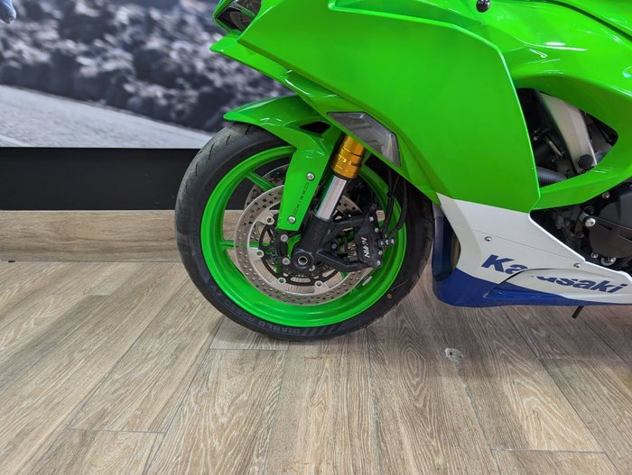 2024 Kawasaki 2024 Kawasaki 636CC NINJA ZX-6R 40th ANNIVERSARY EDITION GREEN