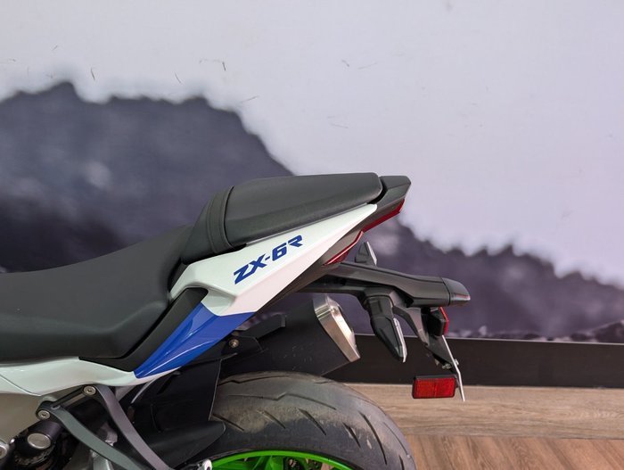 2024 Kawasaki 2024 Kawasaki 636CC NINJA ZX-6R 40th ANNIVERSARY EDITION GREEN