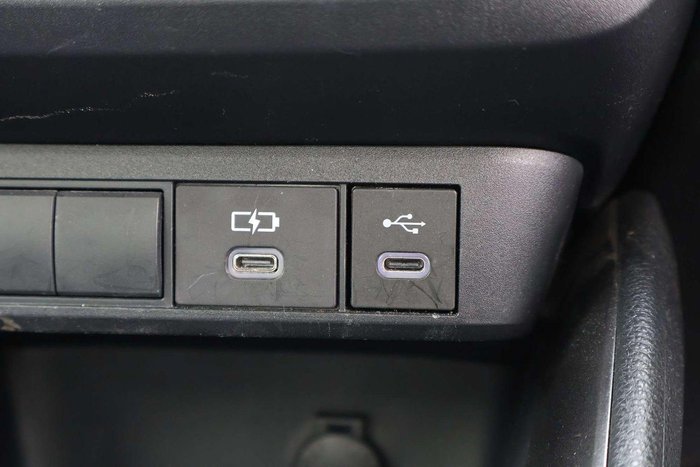 2024 Toyota Yaris Ascent Sport