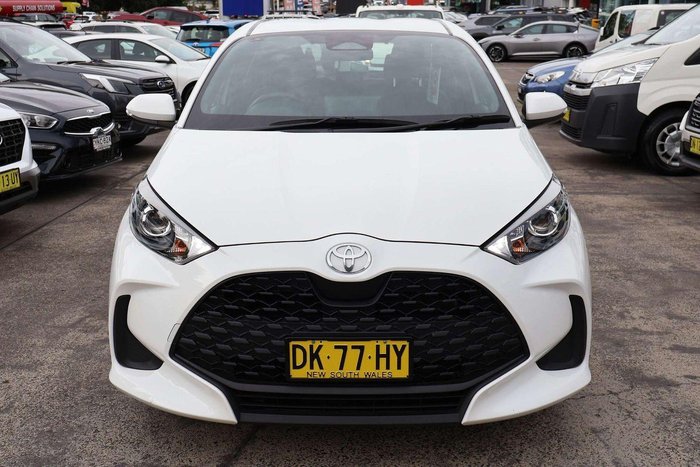 2024 Toyota Yaris Ascent Sport