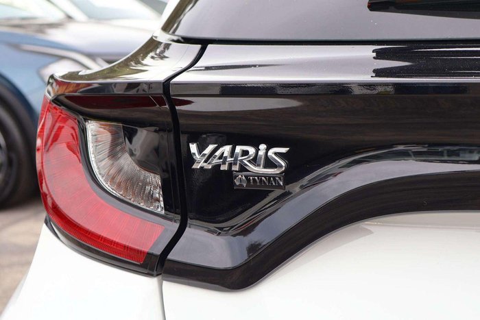 2024 Toyota Yaris Ascent Sport
