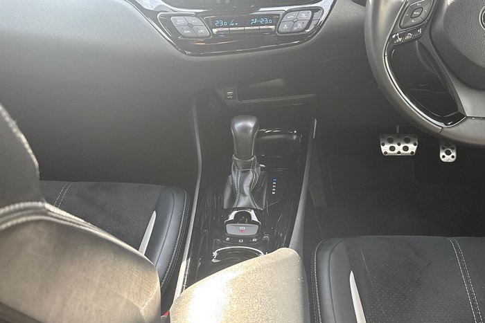 2022 Toyota C-HR GR Sport