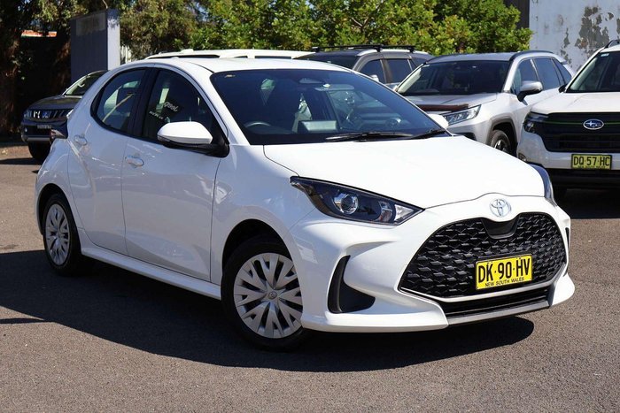2024 Toyota Yaris Ascent Sport