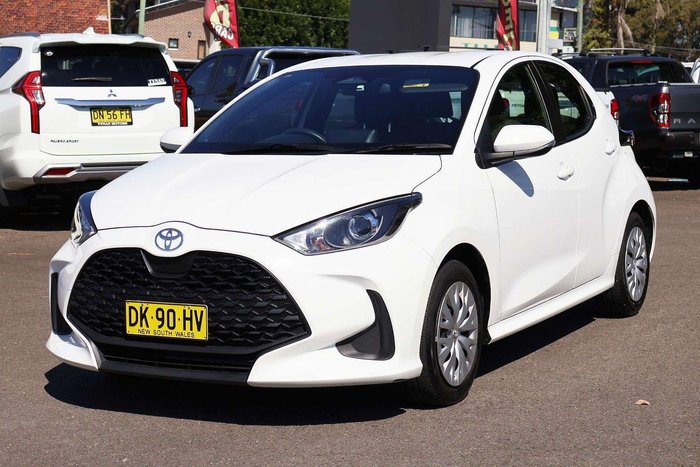 2024 Toyota Yaris Ascent Sport