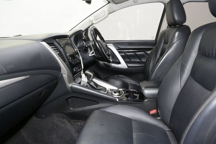 2018 Mitsubishi Pajero Sport Exceed