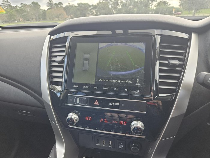 2025 Mitsubishi Pajero Sport GLS