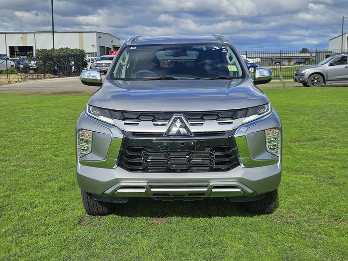 2025 Mitsubishi Pajero Sport GLS