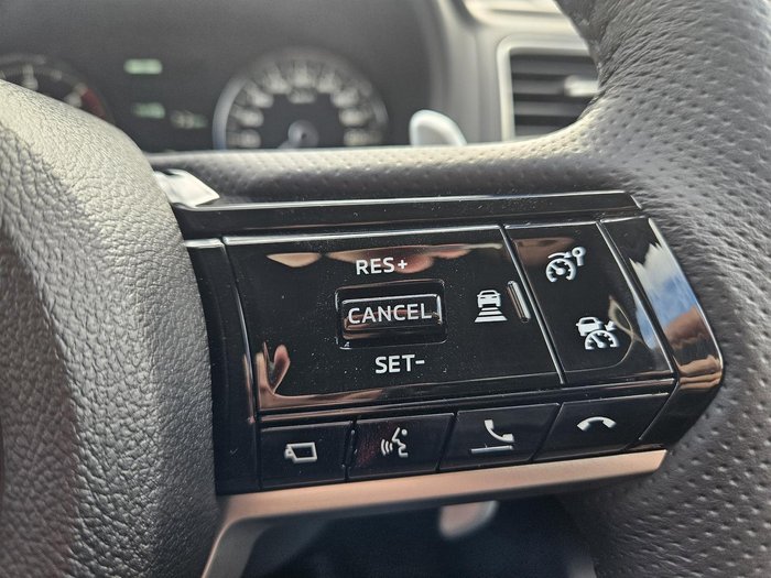 2025 Mitsubishi Pajero Sport GLS