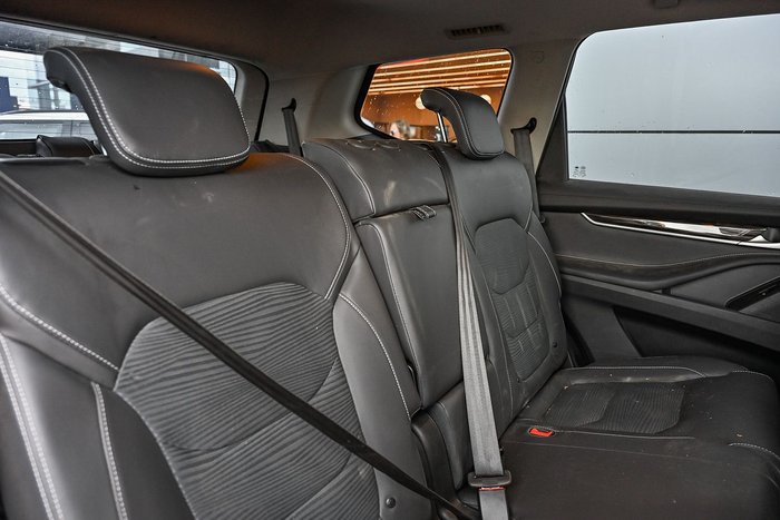2024 LDV D90