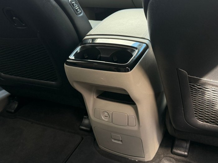 2018 Kia Carnival Platinum