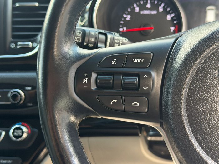 2018 Kia Carnival Platinum