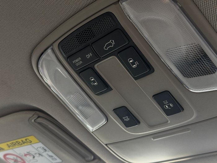 2018 Kia Carnival Platinum