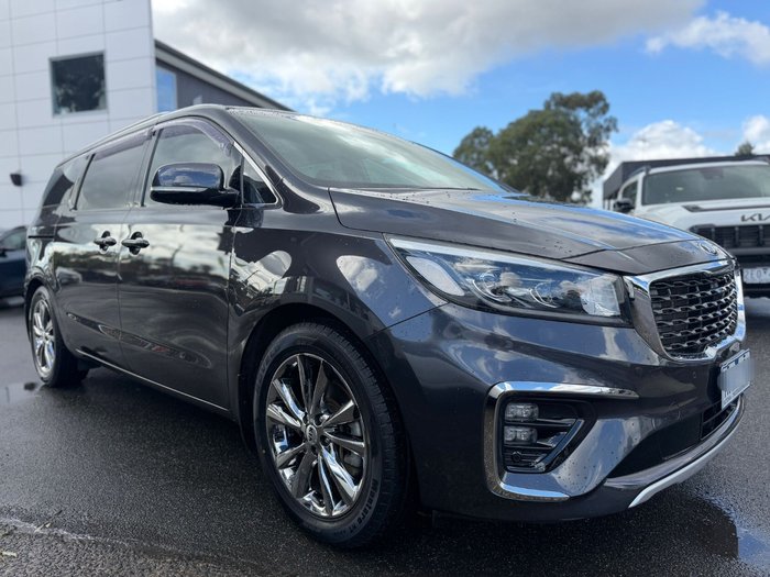2018 Kia Carnival Platinum