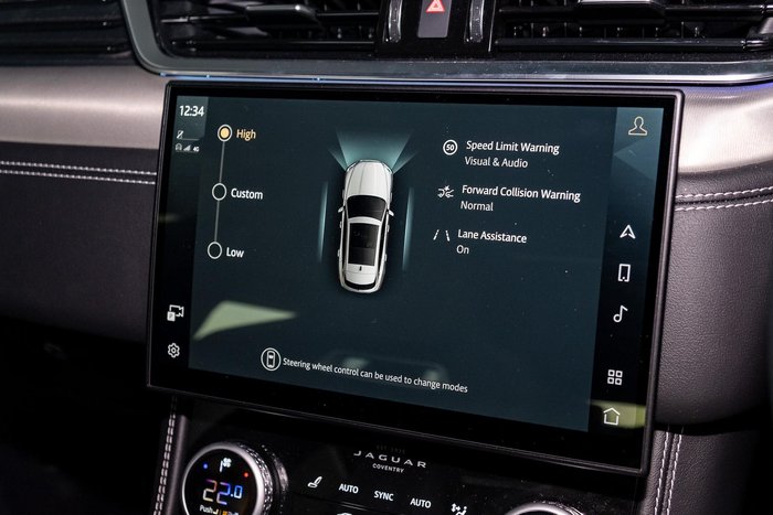 2025 Jaguar F-PACE PHEV P400e R-Dynamic SE 90th Anniversary Edition
