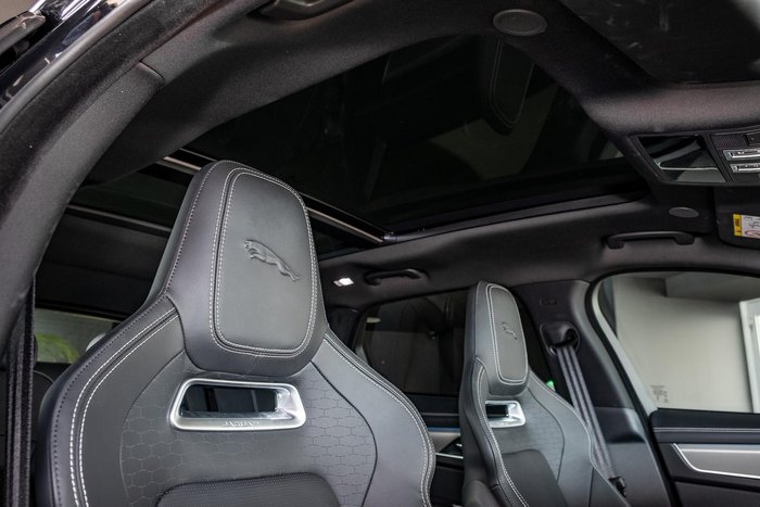 2025 Jaguar F-PACE PHEV P400e R-Dynamic SE 90th Anniversary Edition
