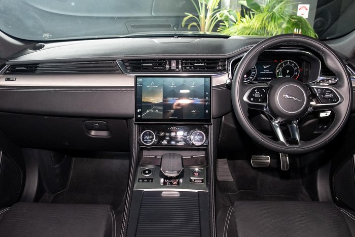2025 Jaguar F-PACE PHEV P400e R-Dynamic SE 90th Anniversary Edition