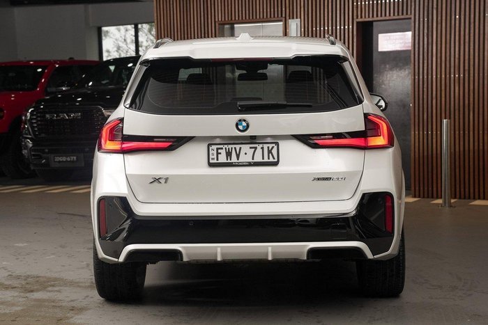 2023 BMW X1 xDrive20i M Sport