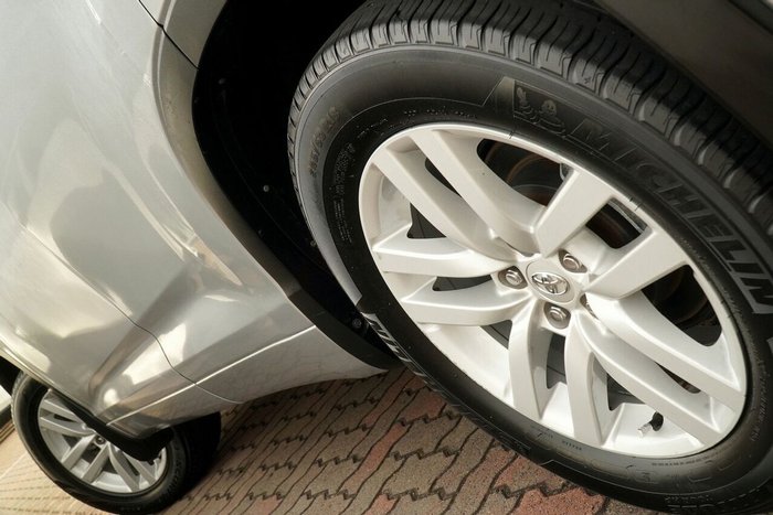 2015 Toyota Kluger GX