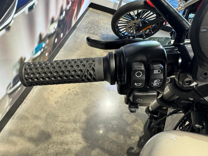 2023 Harley-Davidson Low Rider S 117 (FXLRS) Softail White