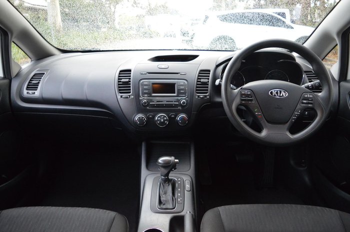 2013 Kia Cerato S YD Clear White