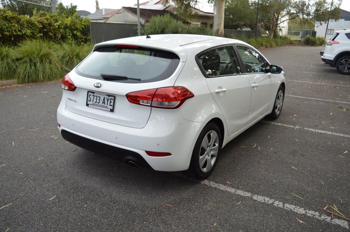 2013 Kia Cerato S YD Clear White