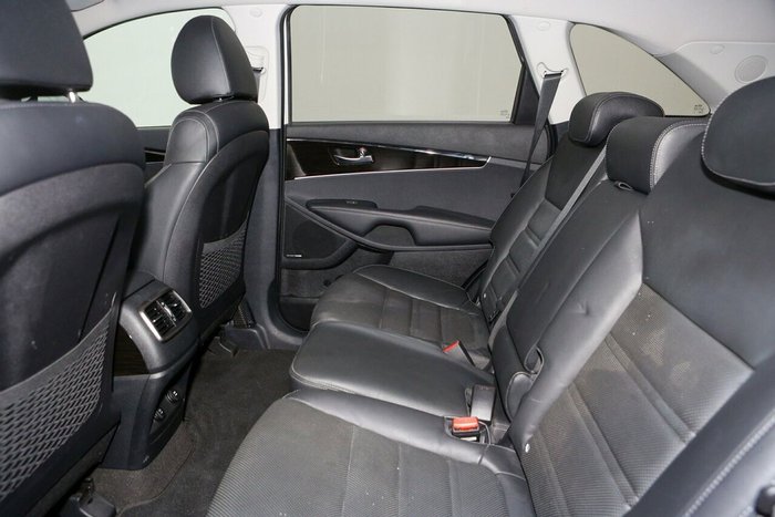 2018 Kia Sorento SLi