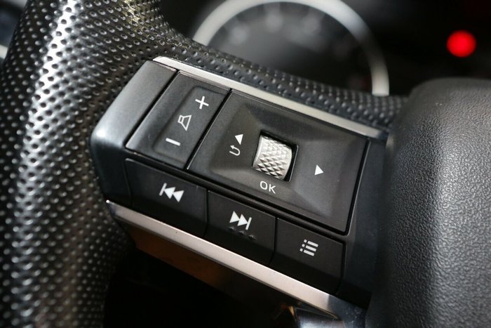 2022 Mitsubishi Outlander LS