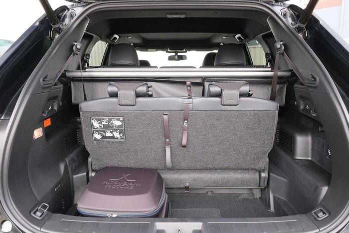 2025 Mitsubishi Outlander PHEV Exceed Tourer