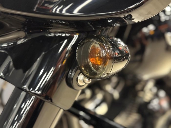 2018 Harley-Davidson Street Glide Special 114 (FLHXS) Touring Black