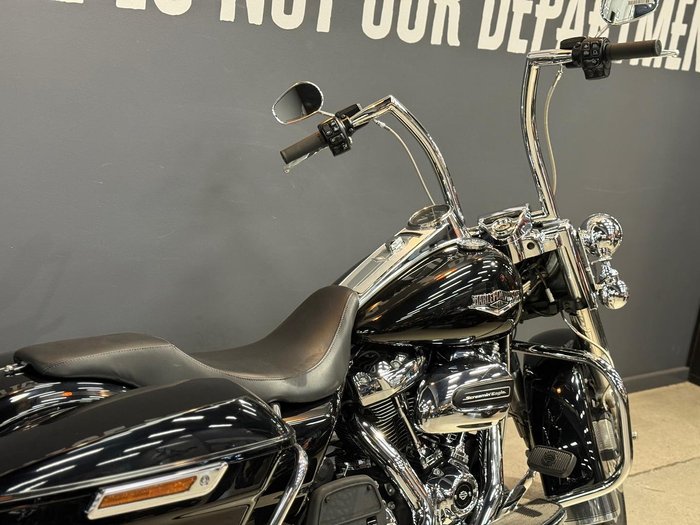 2018 Harley-Davidson Road King 107 (FLHR) Touring Black