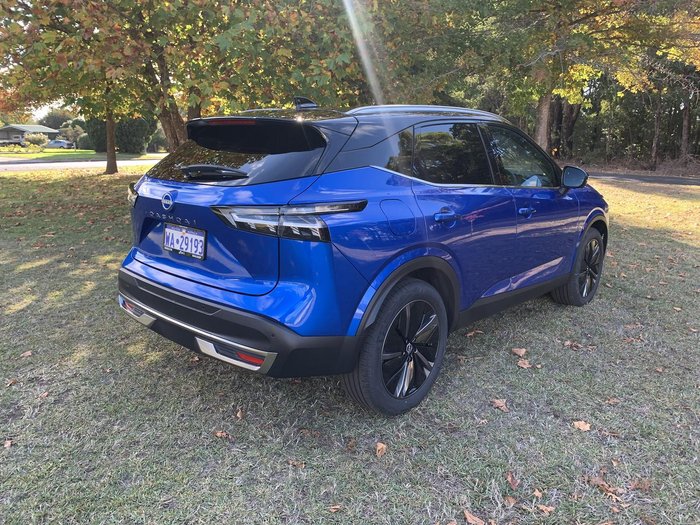 2025 Nissan QASHQAI Ti J12 MY25 Magnetic Blue with Onyx Black Roof