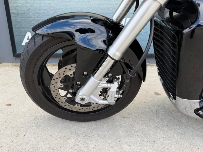 2014 Suzuki VZR 1800 BOULEVARD (M109R) Black