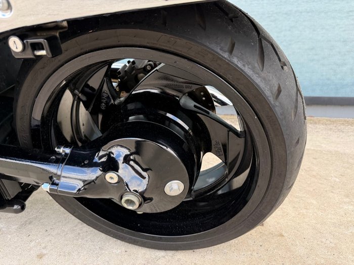 2014 Suzuki VZR 1800 BOULEVARD (M109R) Black