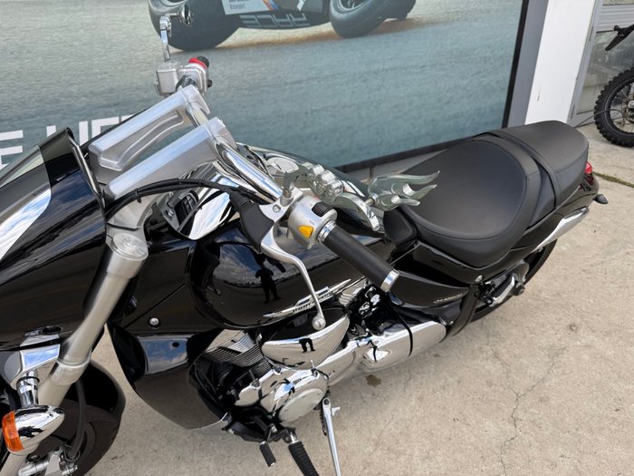 2014 Suzuki VZR 1800 BOULEVARD (M109R) Black